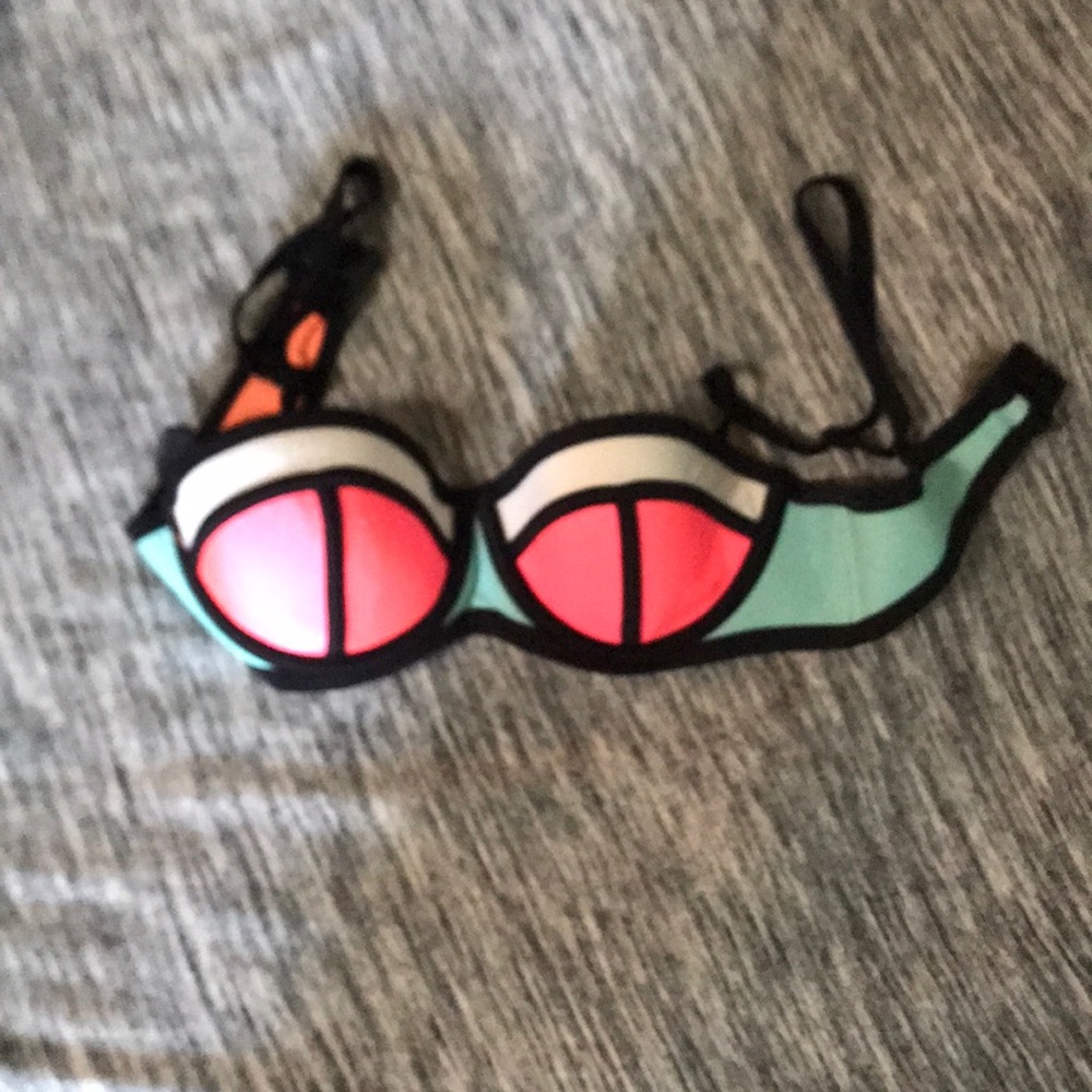 Swimsuit top